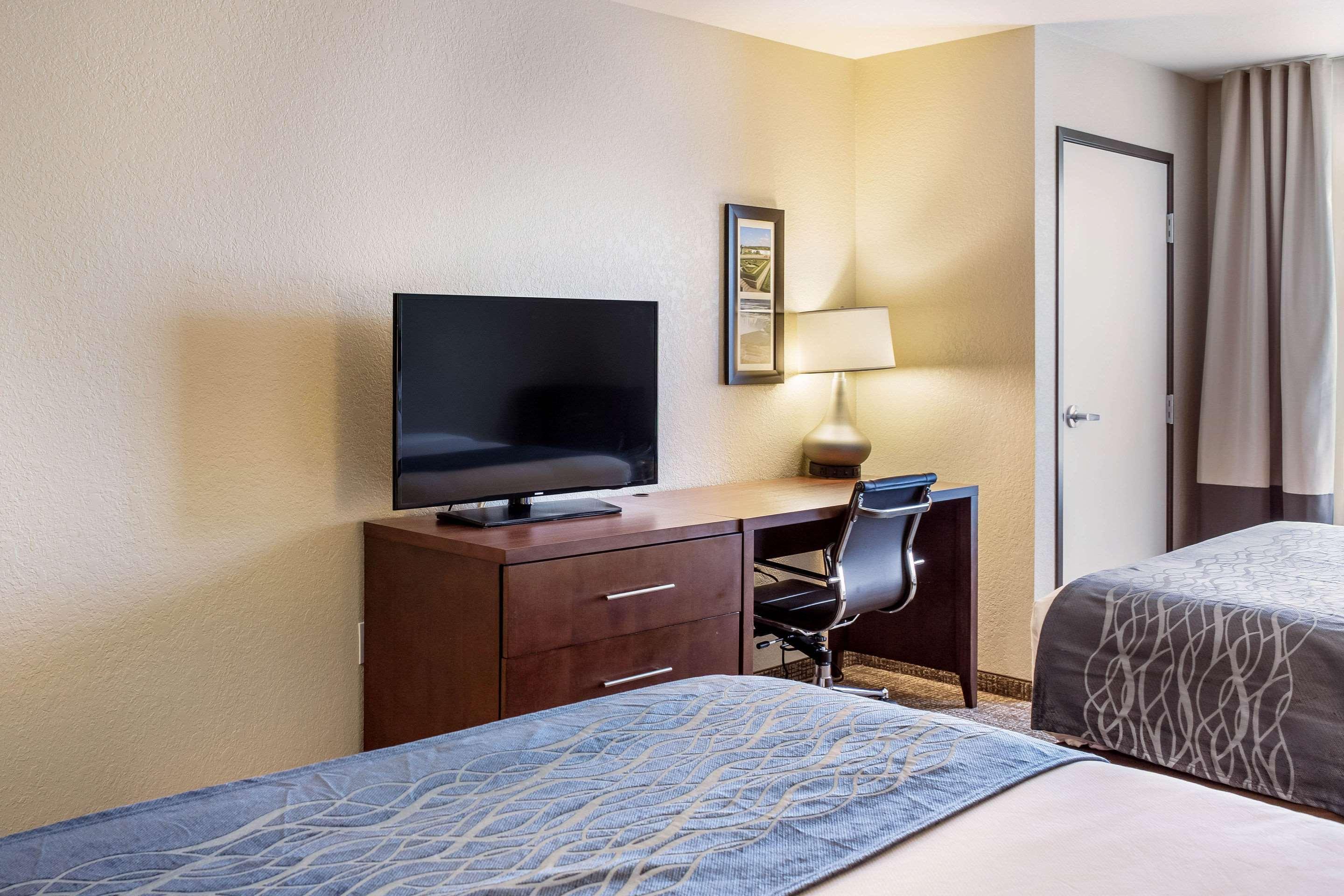 Comfort Inn & Suites Niagara Falls Blvd Usa Esterno foto